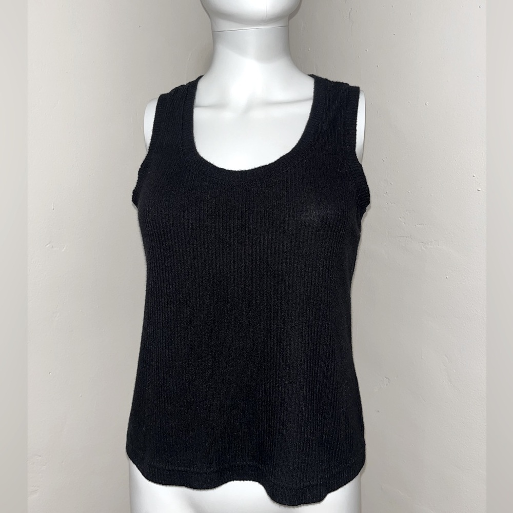 Banana Republic ribbed tank top /blouse